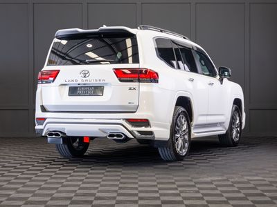 2024 Toyota Land Cruiser Amazon