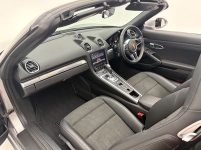 2022 Porsche Boxster