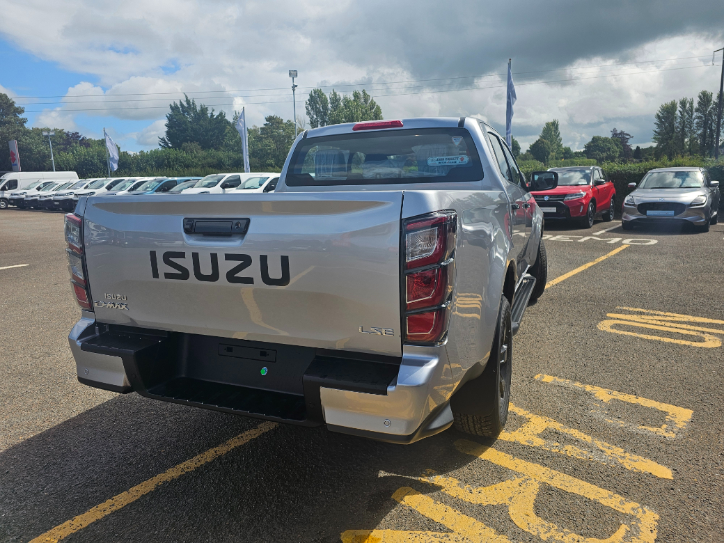 2025 Isuzu D-MAX