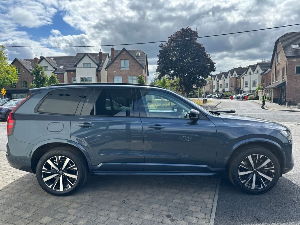 2025 Volvo XC90