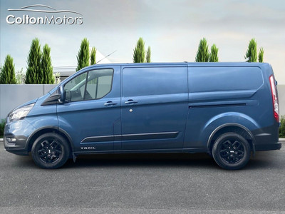 2022 Ford Transit Custom