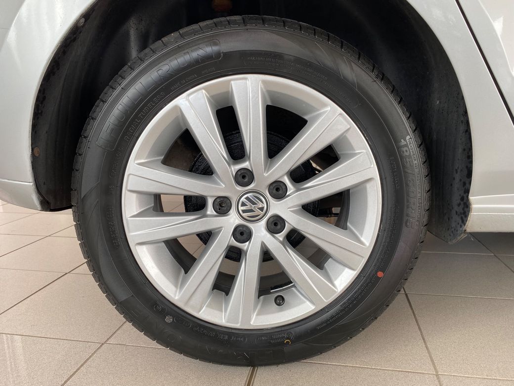 2016 Volkswagen Polo