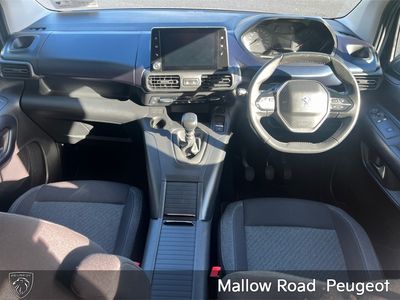 2023 Peugeot Rifter