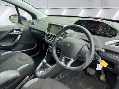 2015 Peugeot 208