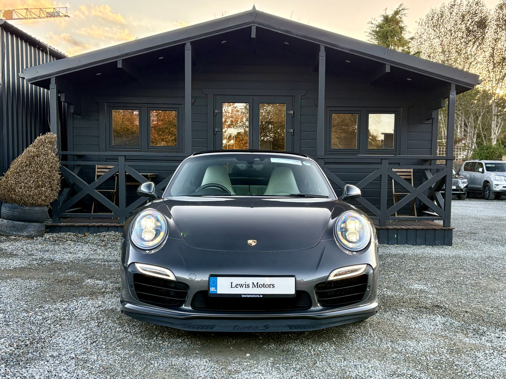 2015 Porsche 911