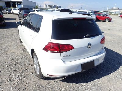 2016 Volkswagen Golf