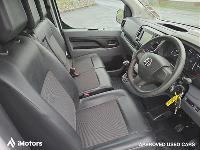 2021 Vauxhall Vivaro