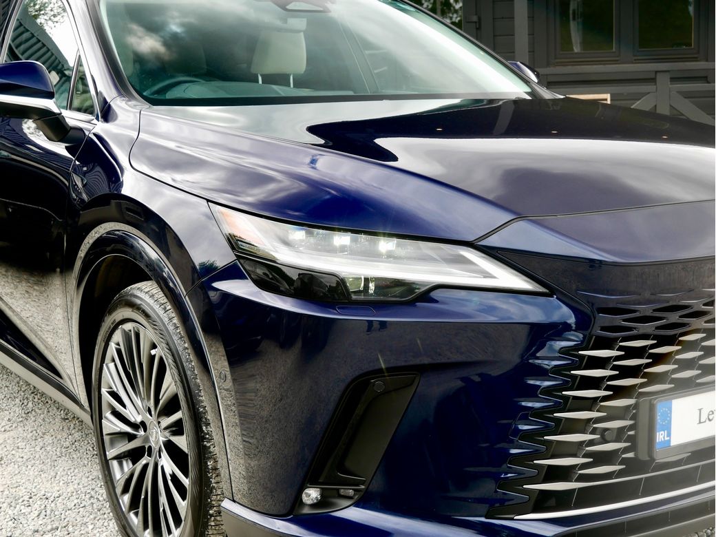 2023 Lexus RX450h+