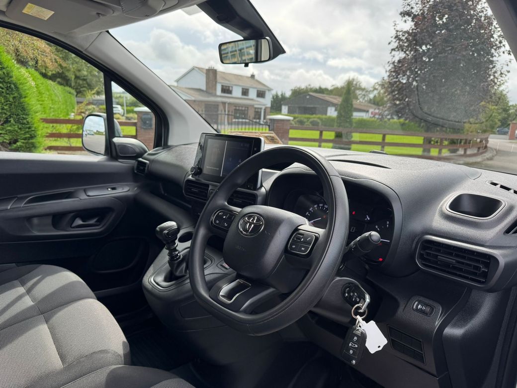 2022 Toyota Proace