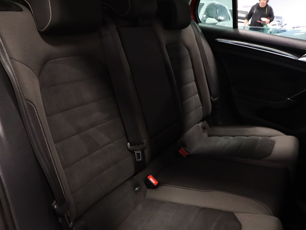 2013 Volkswagen Golf
