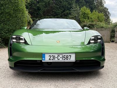 2023 Porsche Taycan