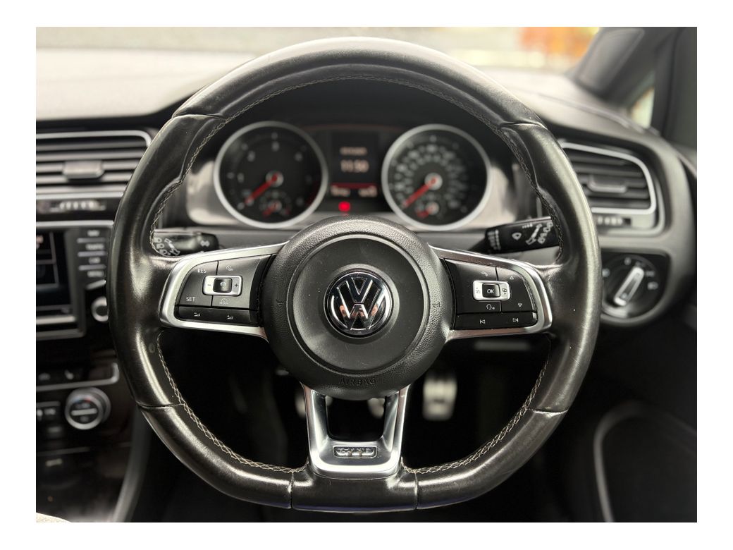 2016 Volkswagen Golf