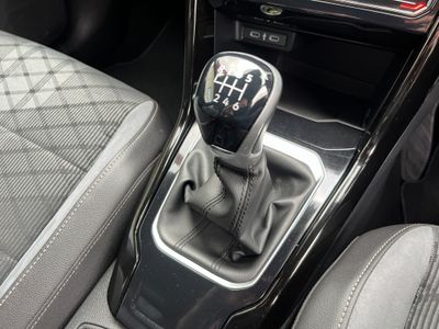 2023 Volkswagen T-Roc