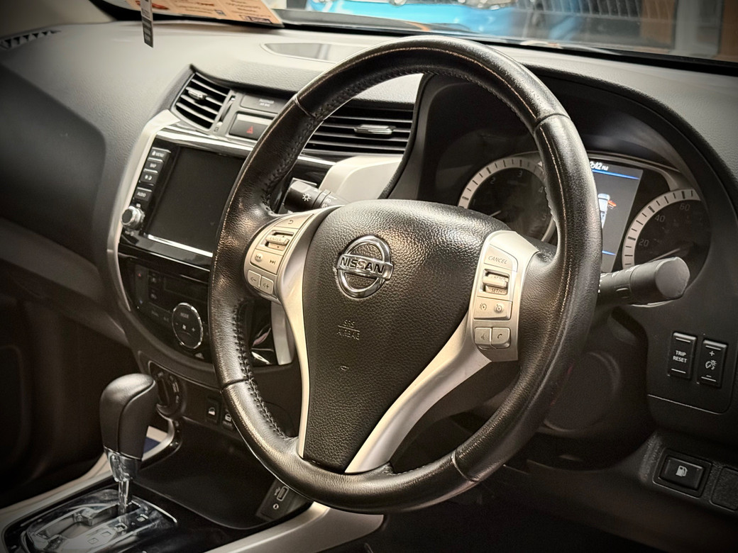 2020 Nissan Navara