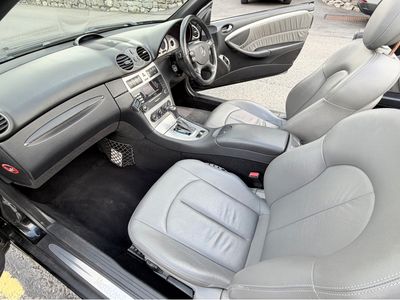 2005 Mercedes-Benz CLK Class