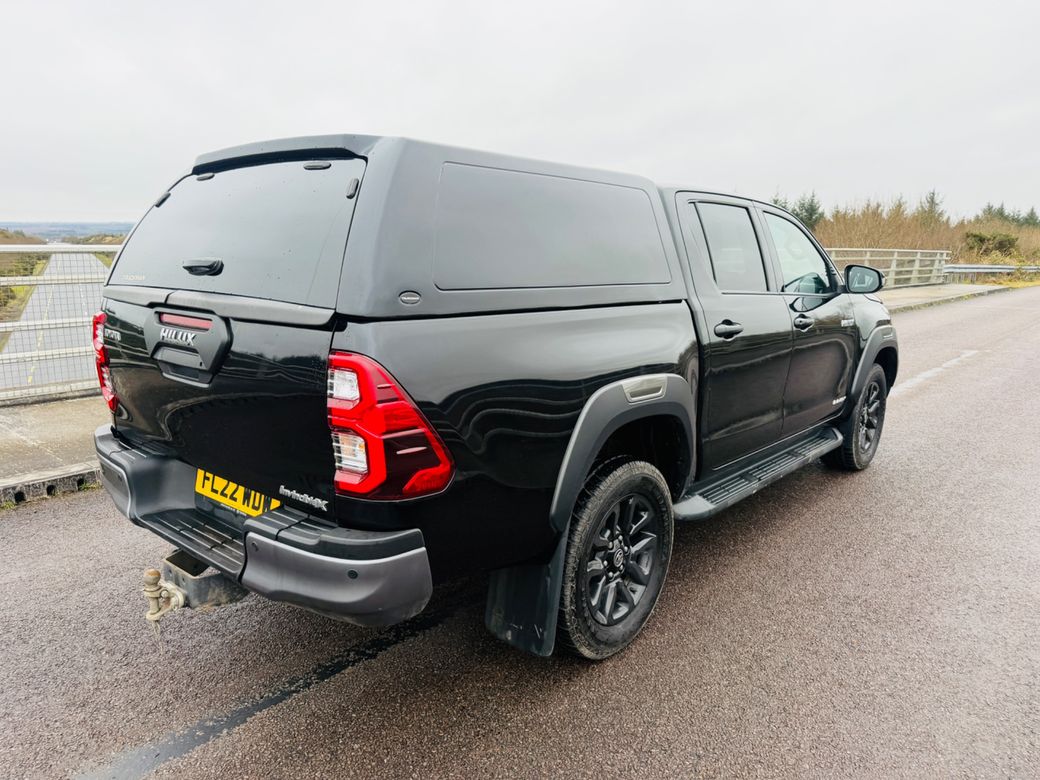 2022 Toyota Hilux