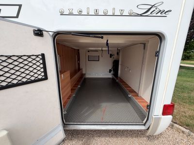 2013 HYMER  T614 CL L.H.D MANUAL 