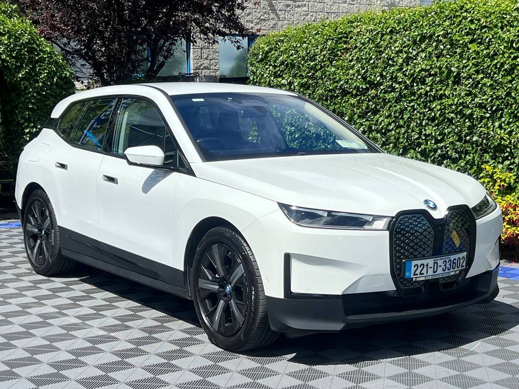 2022 BMW iX