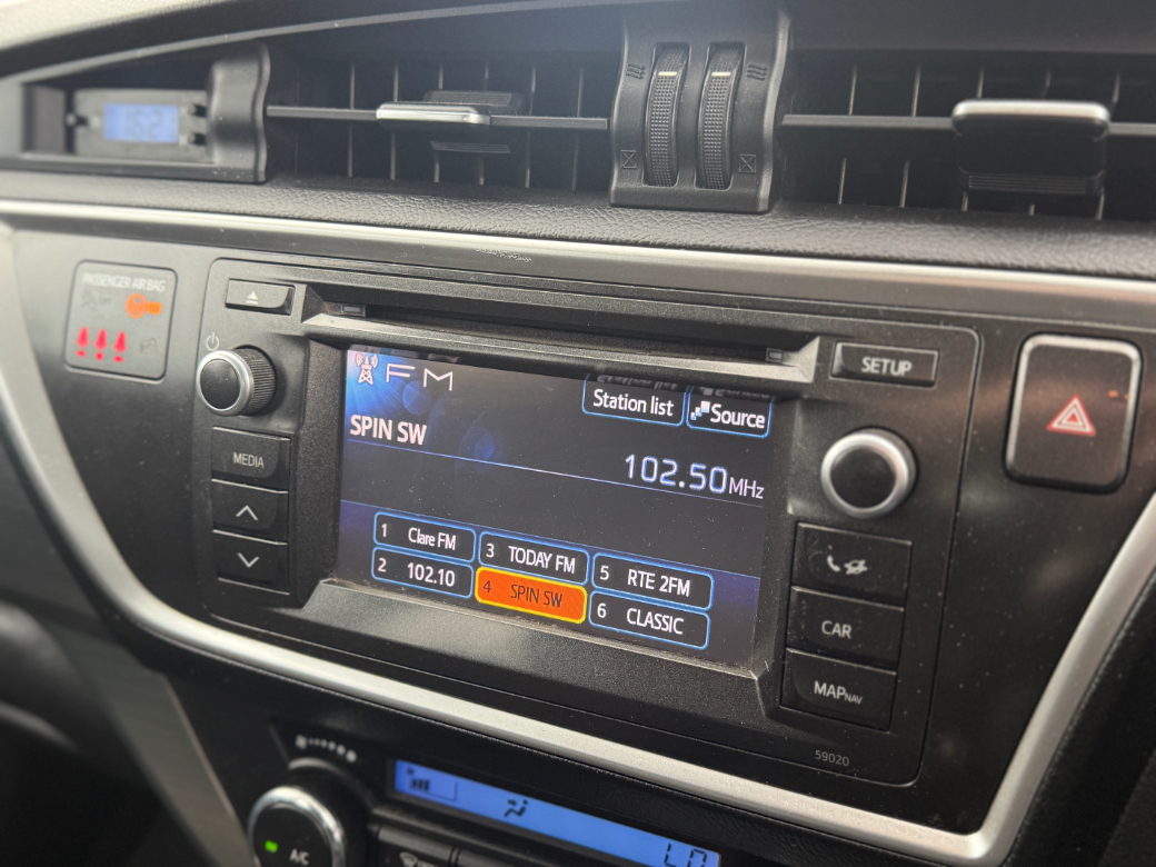 2013 Toyota Auris