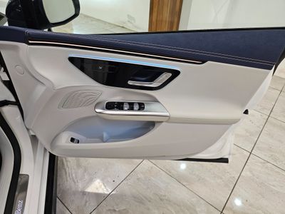 2023 Mercedes-Benz EQE