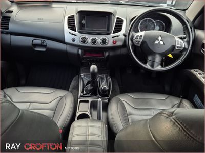 2015 Mitsubishi L200