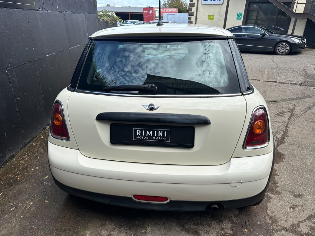 2010 Mini Hatch