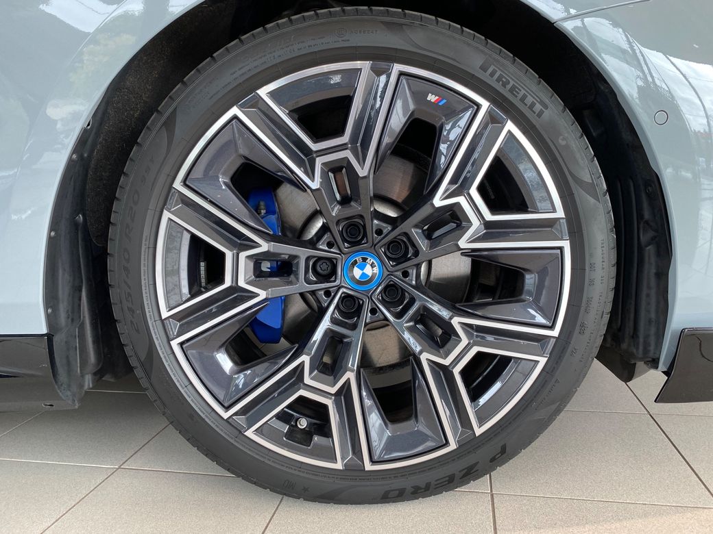 2024 BMW 5 Series