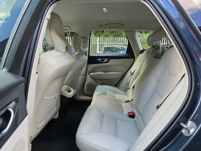 2022 Volvo XC60