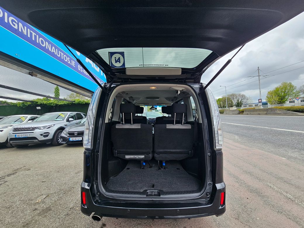 2014 Nissan Serena