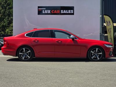 2017 Volvo S90
