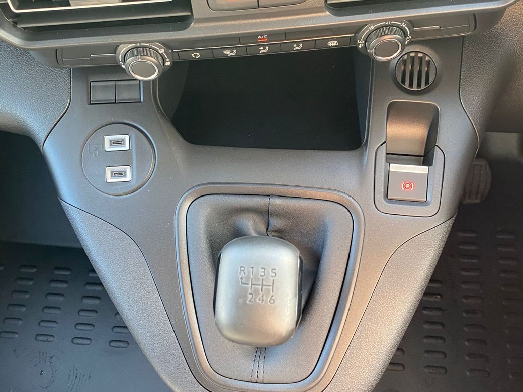 2025 Fiat Doblo