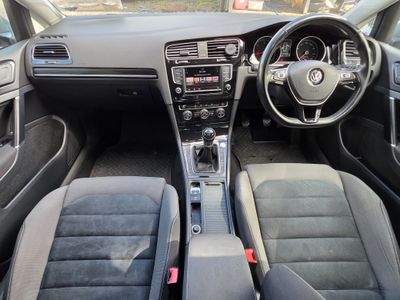 2016 Volkswagen Golf