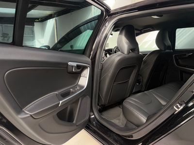 2017 Volvo V60