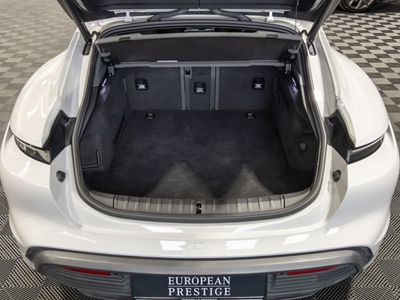 2023 Porsche Taycan