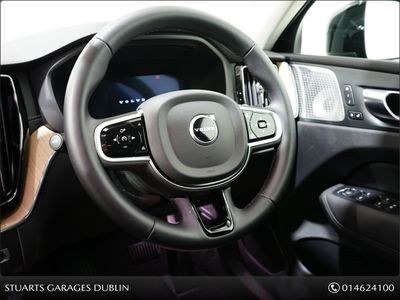 2025 Volvo XC60