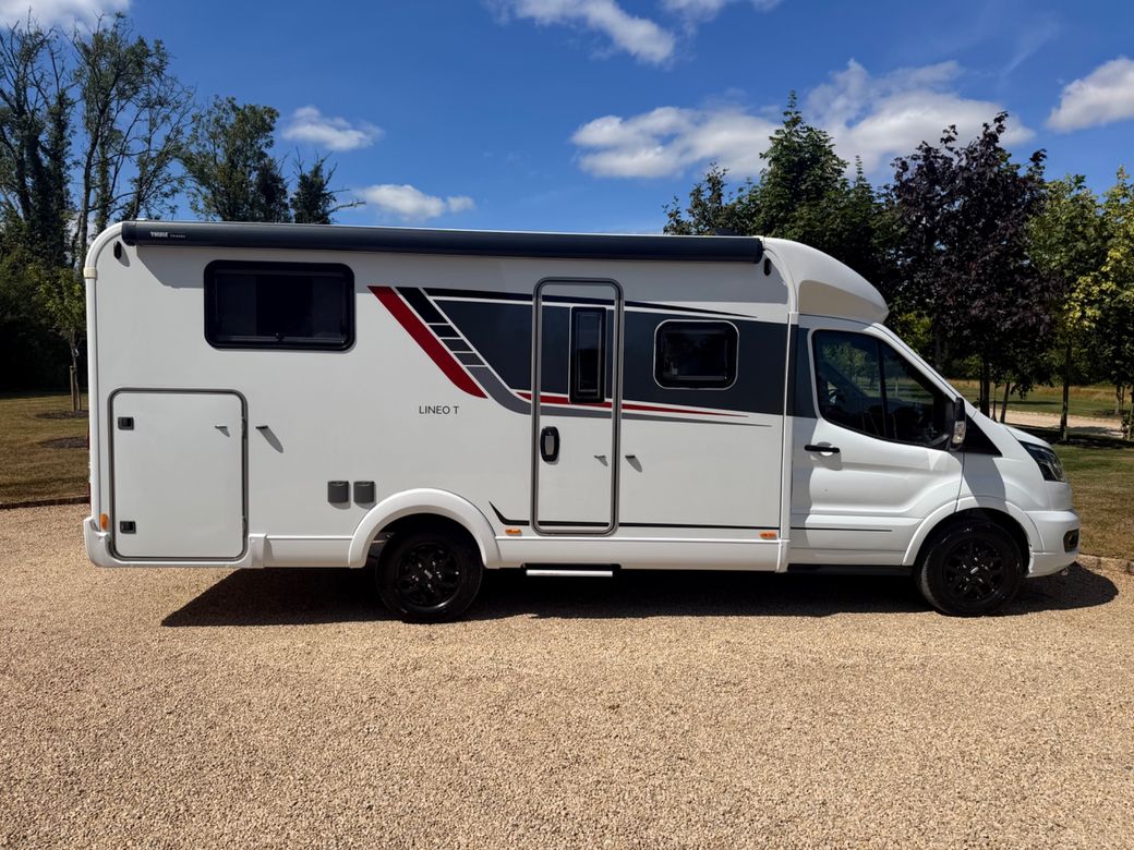 2026 NEW BURSTNER  LINEO T 700 LOW PROFILE L.H.D AUTO