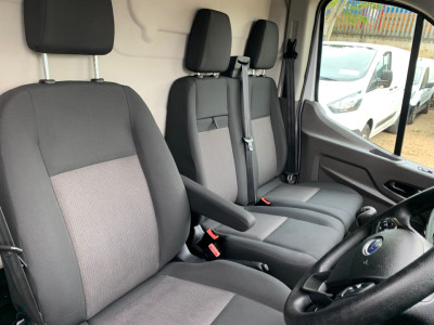 2022 Ford Transit