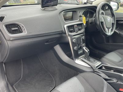 2013 Volvo V40