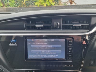 2016 Toyota Auris