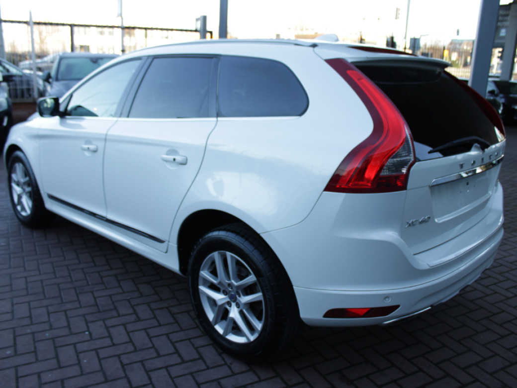 2016 Volvo XC60