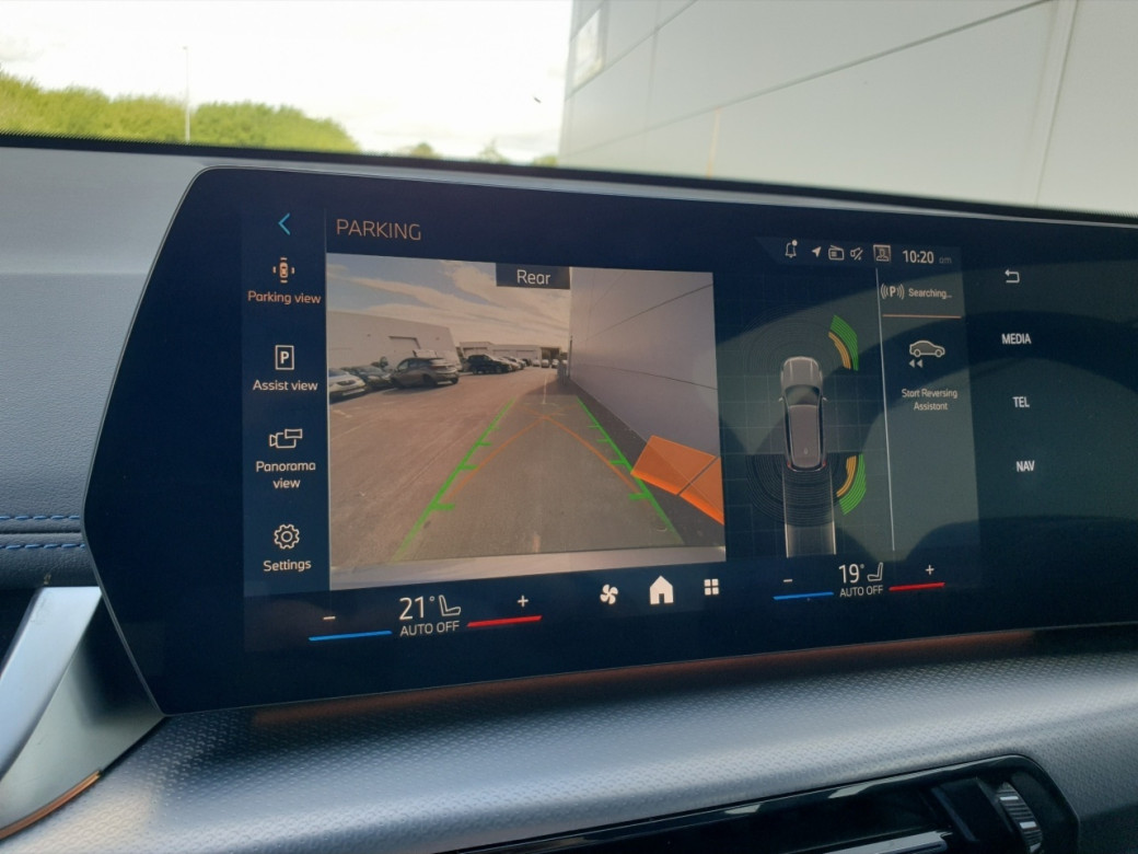 2025 BMW iX1