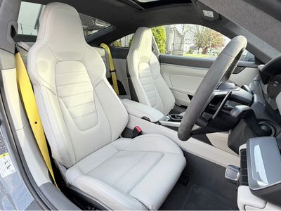 2023 Porsche 911