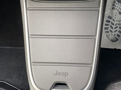 2025 Jeep Avenger