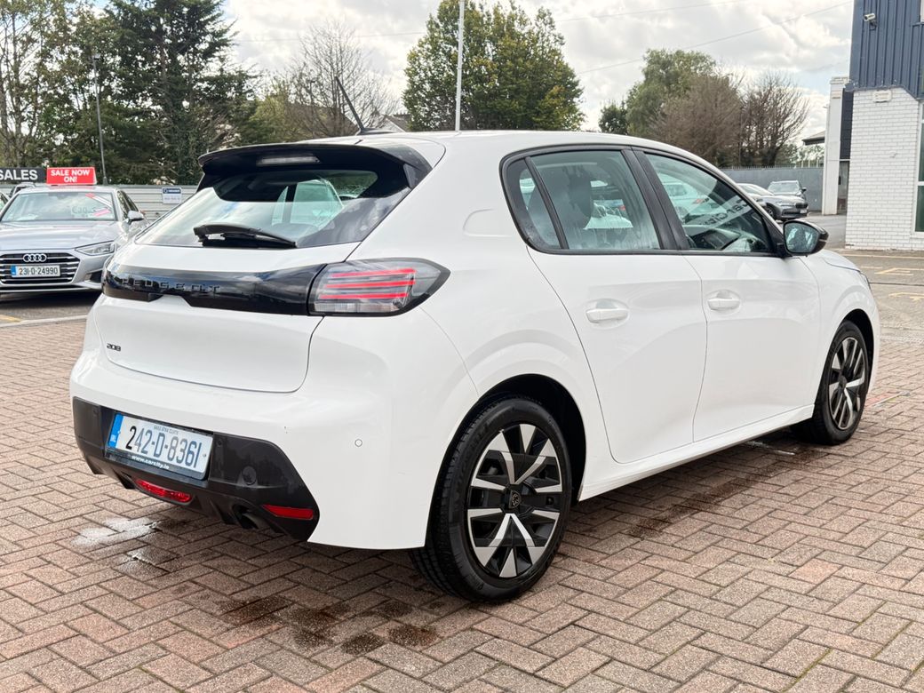 2024 Peugeot 208