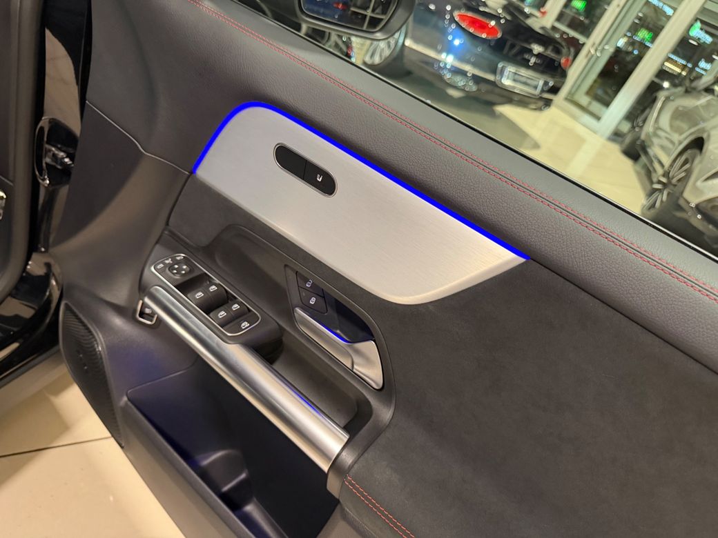 2025 Mercedes-Benz EQA