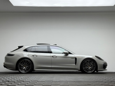 2023 Porsche Panamera