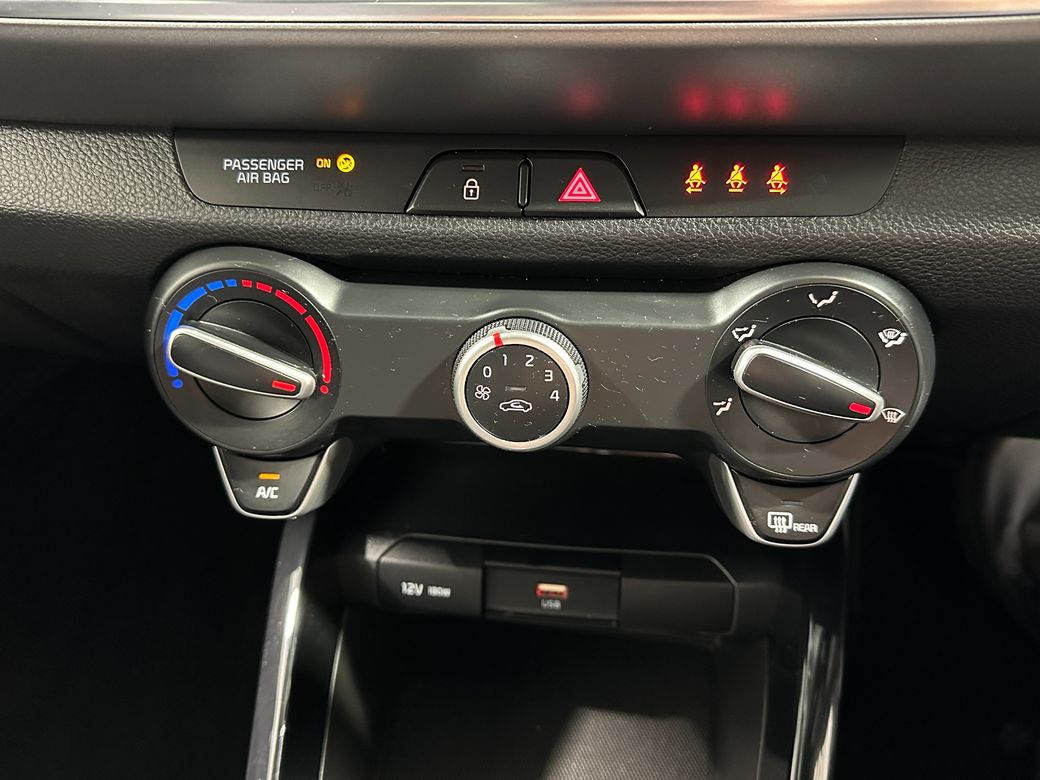 2025 Kia Stonic