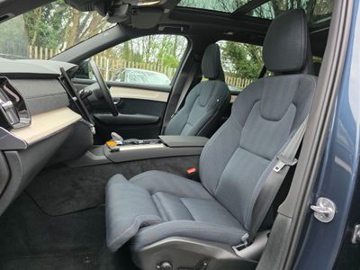 2025 Volvo XC90