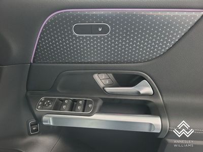 2025 Mercedes-Benz EQB