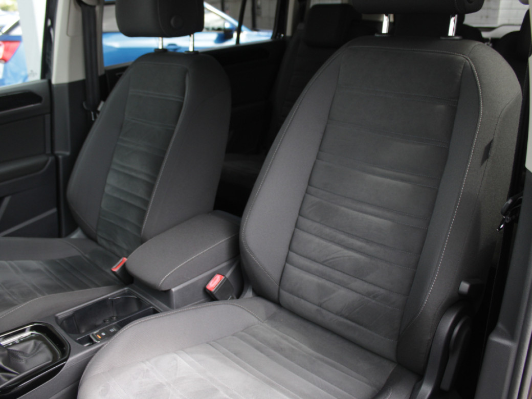 2019 Volkswagen Touran